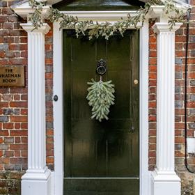 Frosted Pine Teardrop Wreath (Small)