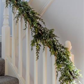 Evergreen Snowy Garland