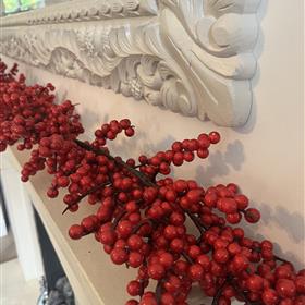 Red Berry Festive Garland 